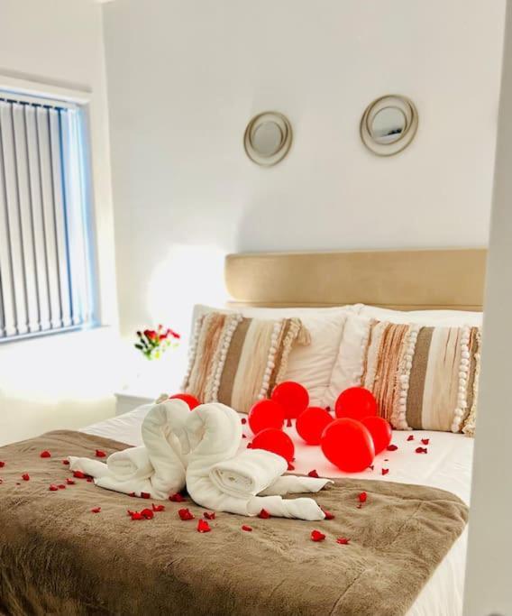 King-size Bed En- Suit, Luxury Refurbished *
